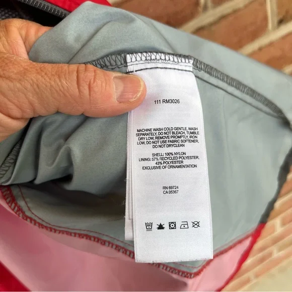 Columbia Red and Gray Windbreaker for Active Adventures - Picture 11 of 14